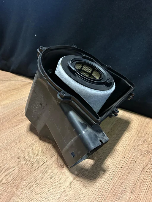 Luchtfilterhuis + Luchtfilter Volkswagen Polo 1.2tsi 2012