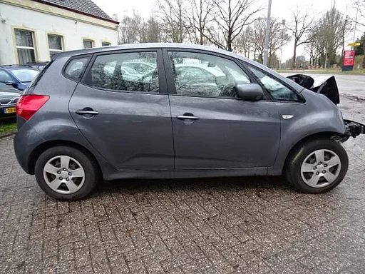 Kia Venga Bj 2010 1.4 16v benz voor demontage.