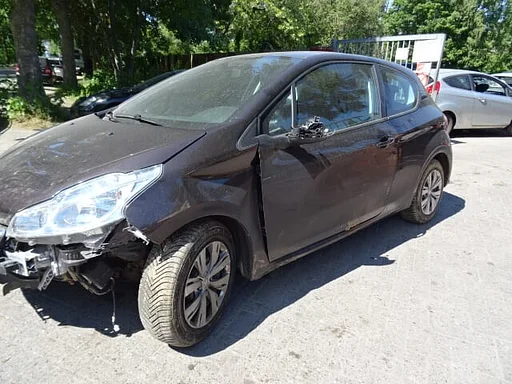 Peugeot 208 1.4 16v VTI benzine bj 2012 3 deurs voor demontage.