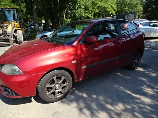 Seat Ibiza Sport Bj 2008 1.6 16v benz BTS 3 deurs voor demontage.