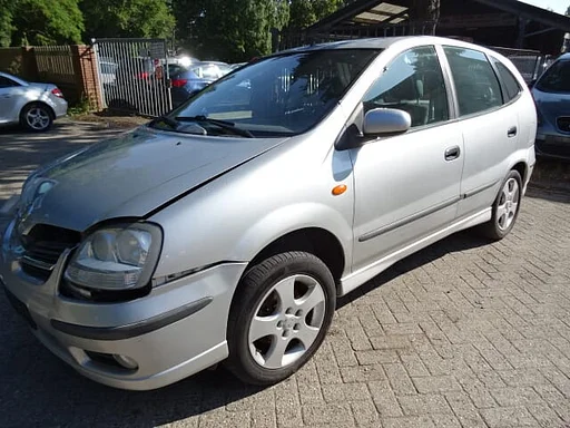 Nissan Almera Tino bj 2005 1.8 16v benz voor demontage.
