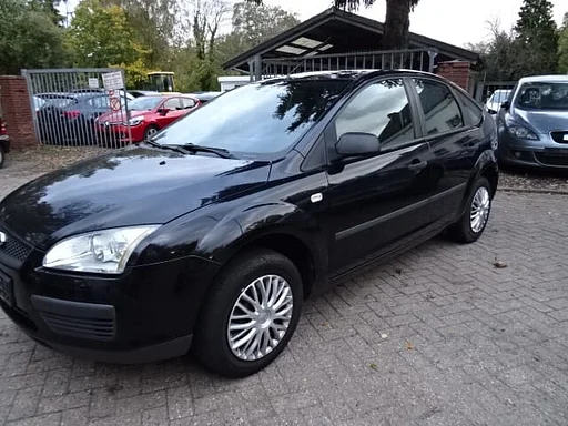 Ford Focus bj 2005 1.6 motorschade 5 deurs voor demontage.