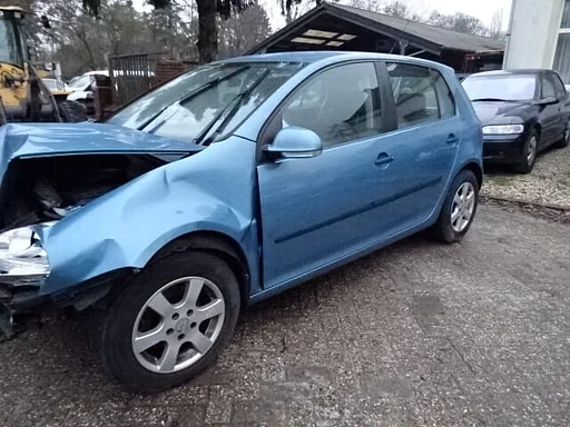 VW Golf 5 BCA-FXQ bj 2007 1.4 16v 5 deurs voor demontage.