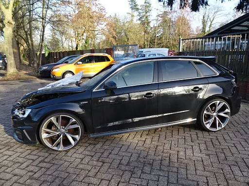 Audi A3 G Tron bj 2014 CPW 1.4 AUT DSG Sportback voor demontage
