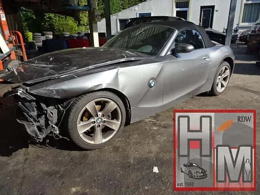 Bmw z4 bj 2003 e85 2.5i 141 kw voor demontage