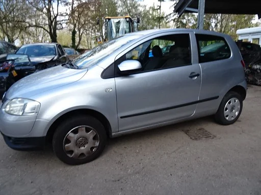 VW Fox BMD 1.2 bj 2008 voor demontage.
