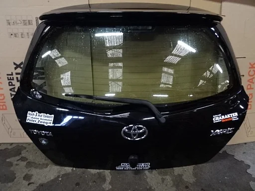 Achterklep Toyota Yaris bj 2007 typ XP9 kleur zwart complete klep.