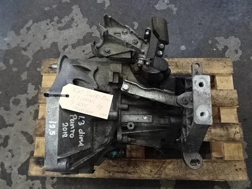 Versnellingsbak Fiat Punto Evo 1.3 diesel bj 2012 6 versnelling