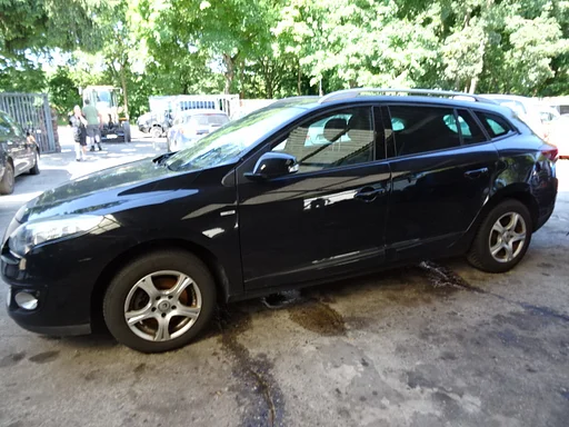 Renault Megane Combi Bj 2012 1.2 TCE  165000 km voor demontage.