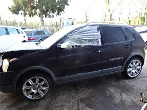 VW Polo Cross 9n3 BKY 1.4 16v bj 2007  166000 km voor demontage.