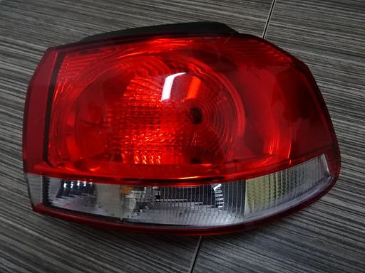 Achterlicht VW Golf 6 rechts.