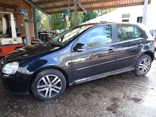 VW Golf 5 BMY 1.4 TSI 6 versnelling JXP 5 deurs voor demontage.