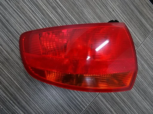 Achterlicht Audi a3 8P Sportback bj 2008 links perfecte staat.