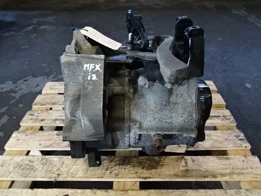 Versnellingsbak MFX Skoda Fabia 1.2 TSI bj 2011 5 versnelling.
