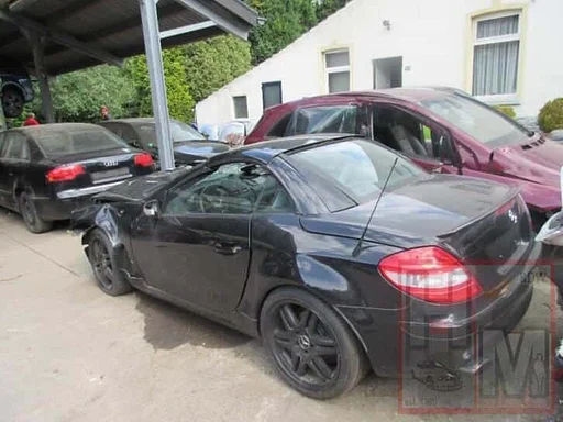 MB Mercedes-benz SLK 2005 sloop alle onderdelen Zwart