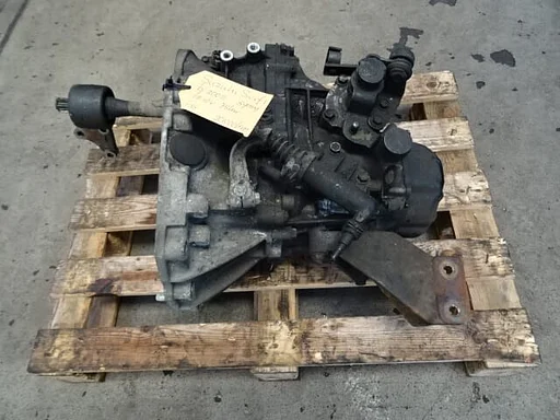 Versnellingsbak Suzuki Swift 1.5 bj 2005 5 g
