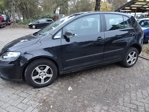VW Golf 5 plus bj 2005 1.4 16v BCA 5g FXQ 95000km voor demontage.