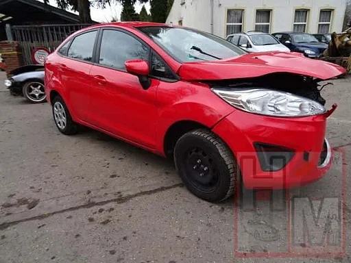 Ford fieste sedan bj 2013 aut voor demontage
