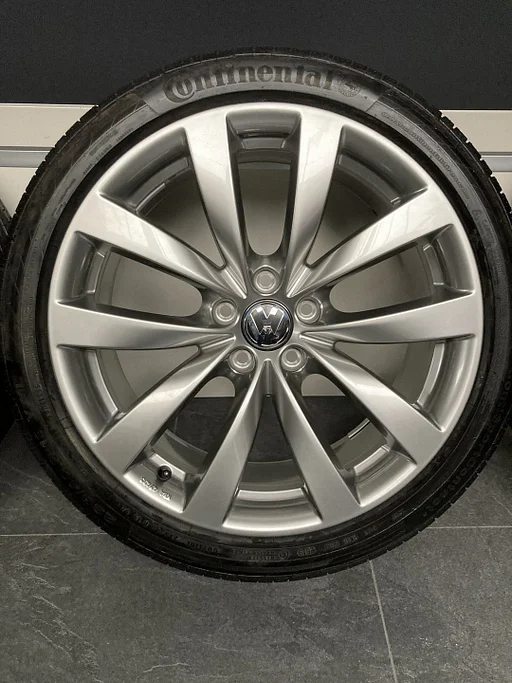 19” originele Volkswagen Passat velgen + banden 5x112 1K8 071 599