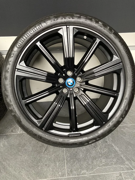 22” originele BMW X5 G05 / X6 G06 749M velgen + banden 5x112 6 883 767 / 6 883 768