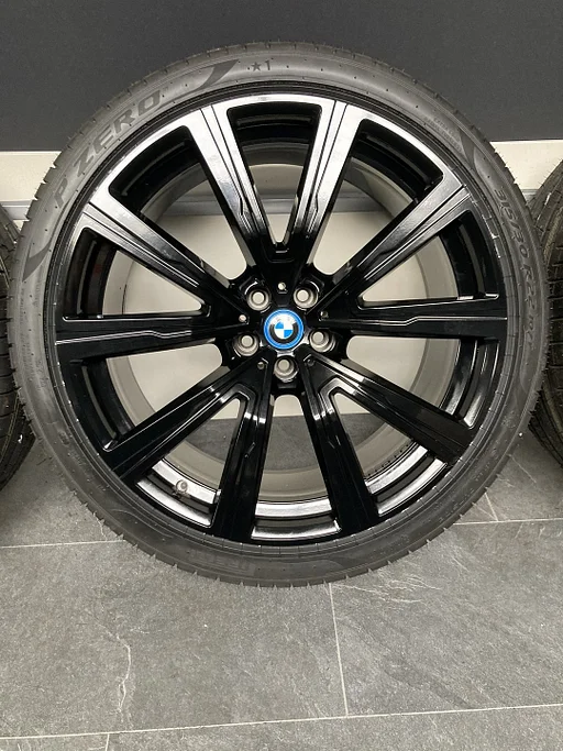 22” originele BMW X5 G05 X6 G06 velgen + nieuwe banden 746 5x112 8 072 000 / 8 072 001