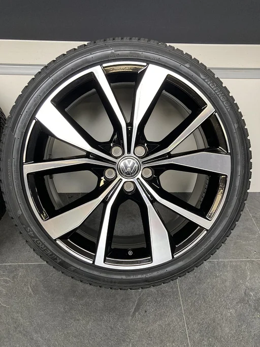 18” originele Volkswagen Polo 2G0 Misano velgen banden 5x100 2G7601025F