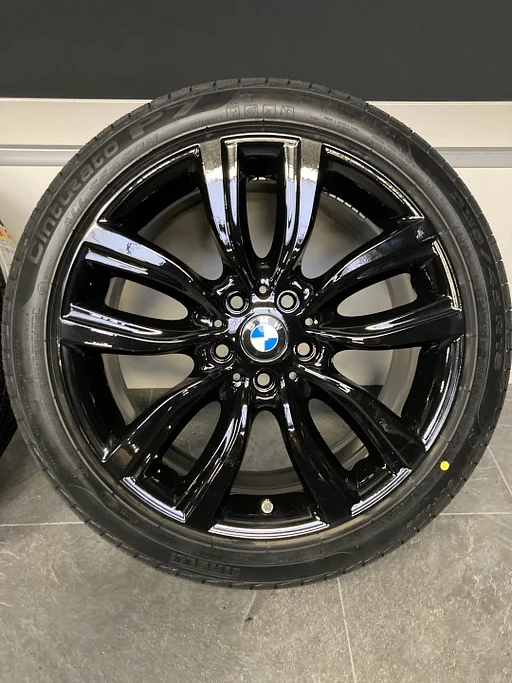 18” originele BMW 2 serie F45 F46 velgen + banden 5x112 485 6855094