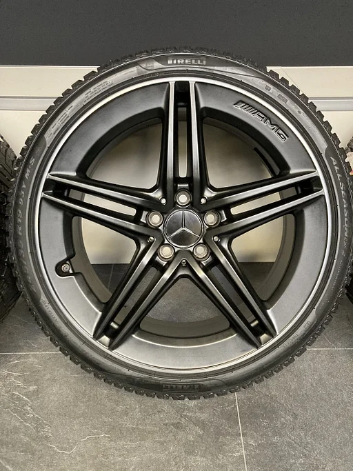 19” originele Mercedes A klasse W177 A45 AMG velgen + banden 5x112 A1774012300