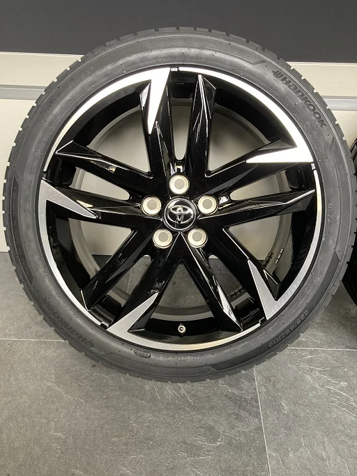 19” originele Toyota C-HR velgen + banden NIEUW 5x114.3 TPMS CCX