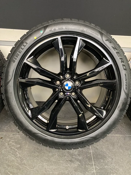 19” originele BMW X1 iX1 U11 X2 U10 velgen + winterbanden   5x112 8008616