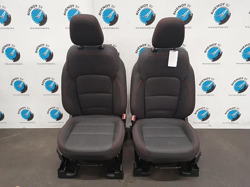Kuga Nieuw 2022 ST Line interieur