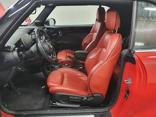 Mini Cabrio F57 Rood leder sport interieur 2020
