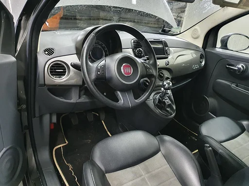 Fiat 500 airbag set   2010 met rechter  spanner
