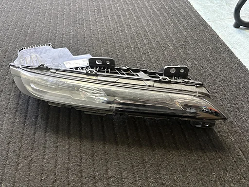 Complete LED Koplamp rechts BMW I7 ( G70 ) vanaf 2024 9879936-14