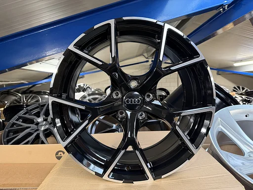 NIEUW 18inch Audi VW Seat NEW RS Style Velgen 5x112