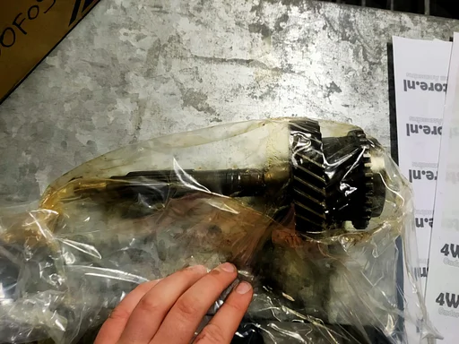 Nissan Navara D21 Torenas 322000F095