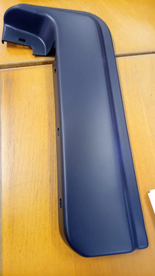 VOORBUMPER AFDEKPLAAT TUSSEN BUMPER EN FRONTPLAAT PATROL K160/K260