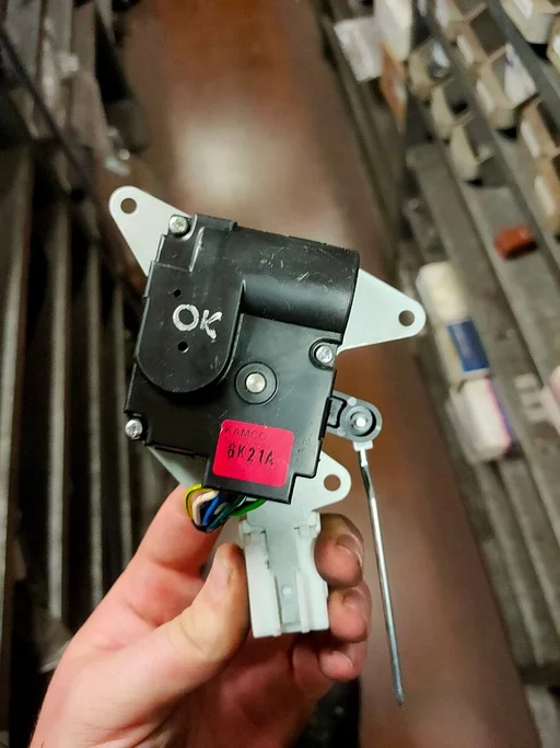 Ssangyong Musso Slot interne module 6911305010