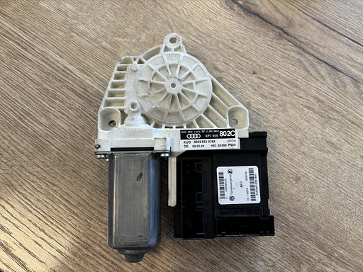 Raammotor o.a. Audi A3 cabriolet 8P7959802C