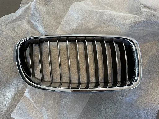 Grille BMW 3-serie (BMW nier chroom) F30 / F80 rechts
