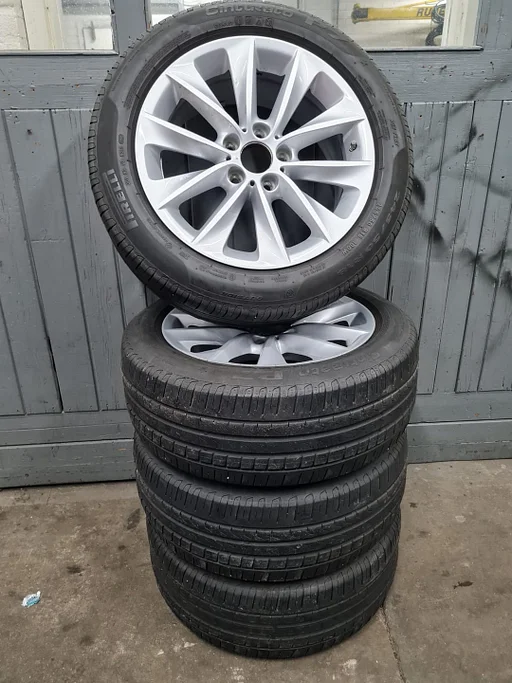 BMW 5 serie zomerset 245 50 18 runflat origineel