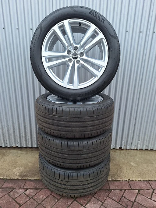 Zomerbanden Audi Q7 20inch Lichtmetaal Origineel S-Line 285/45