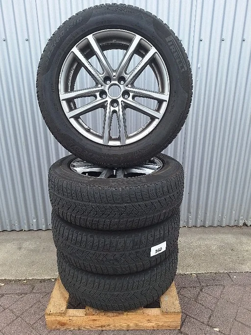 Lichtmetalen velgen met winterbanden 18 inch BMW X3