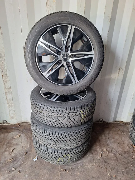 Lichtmetalen velgen 17 inch, winterbanden, Mercedes C klasse