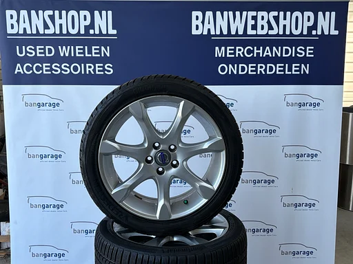 Volvo V60 V70 18 inch originele Fortuna winter wielenset 30778089