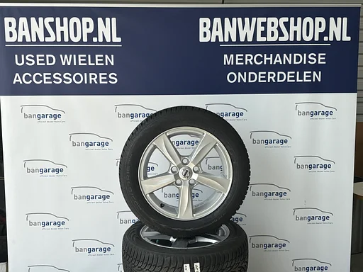 VOLVO V40/C30/S40/V50 Zomerwielen set 16 inch Matres 31317285