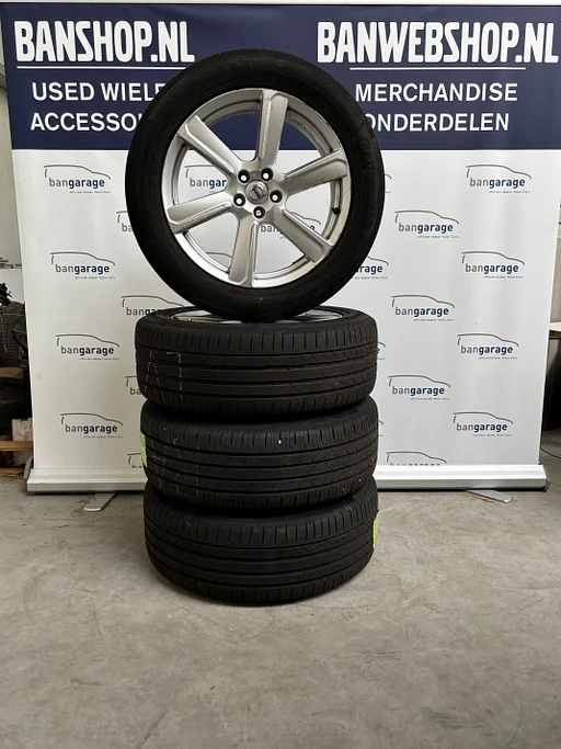 Volvo XC90 aluminium wielset "6-spaaks Turbine Silver" 8 x 19” 31423021