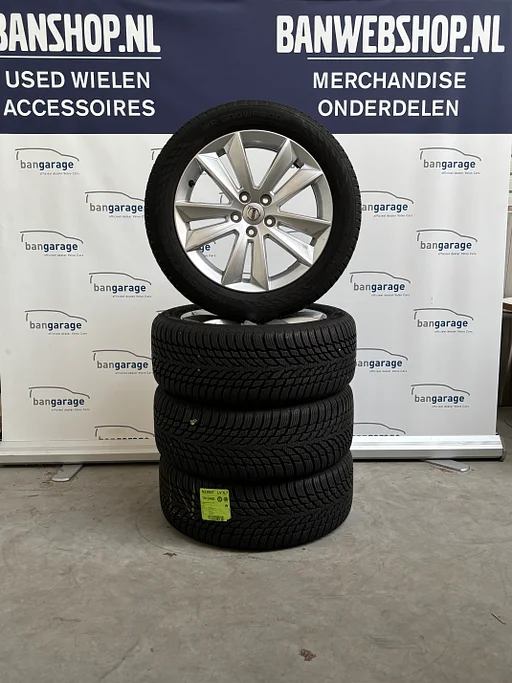 Volvo V60/S60 Aluminium velgenset "5-Dubbelspaaks Silver" 7 x 17"31471309