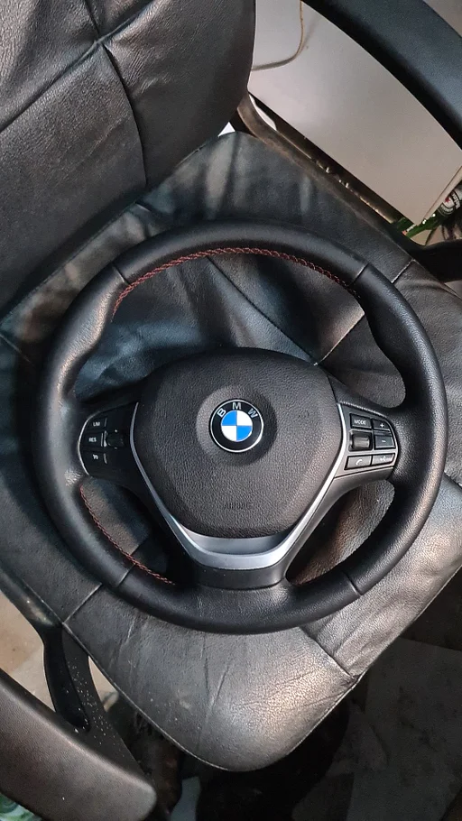 Lederen BMW stuur rood stiksel BMW F20 F30 sportline airbag