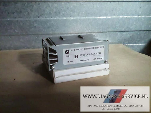 bmw  5 E60 E61 of 7 E65 E66 audio versterker origineel nummer 6512 6920461